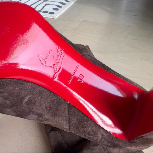 NWOB Christian Louboutin Loo Botta 85 Suede Knee High Boots in Chocolate Brown - Picture 13 of 13